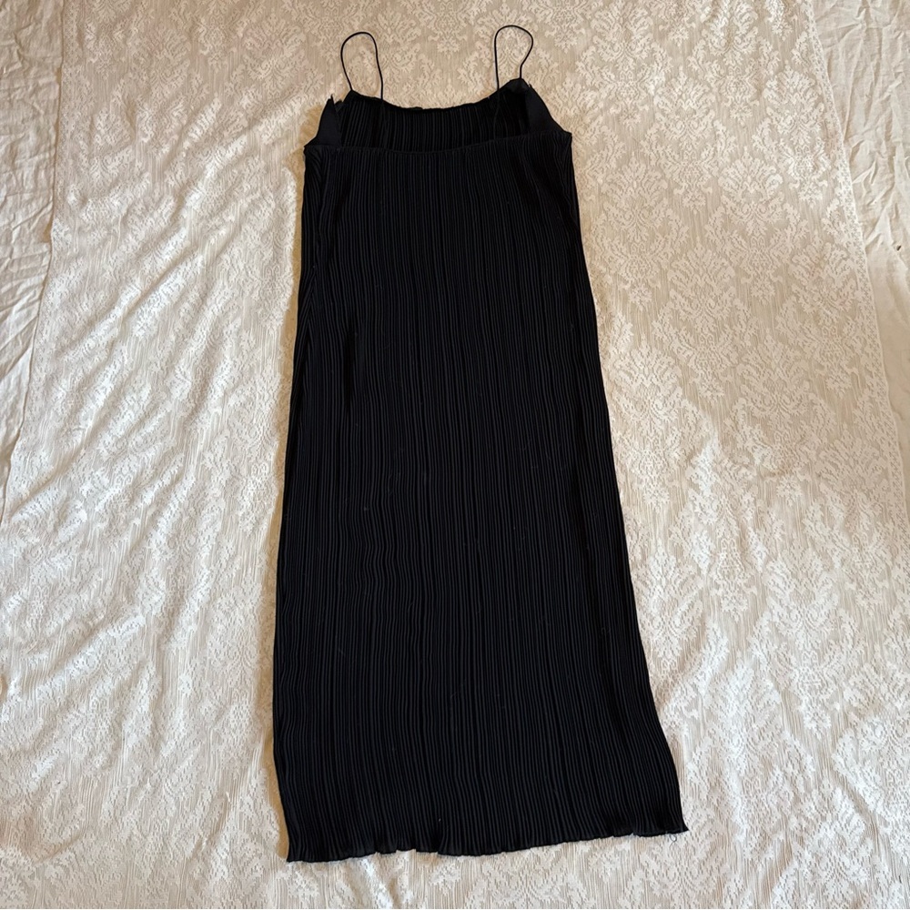 Good American plisé midi slip dress - Picture 9 of 9